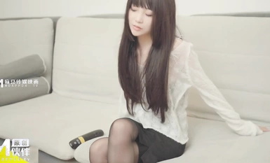 Absolute Realm LY-026 ช่างซ่อมที่เปียกโชกกลายเป็นเครื่องมือปลดปล่อยทางเพศของเด็กผู้หญิง