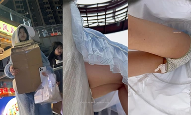 大神尾隨偷拍美女裙底風光 一箭雙雕睡衣姐妹一個還沒穿內褲蘿莉塔長裙靚妹。綠色碎花內。沒擦乾凈粘了紙