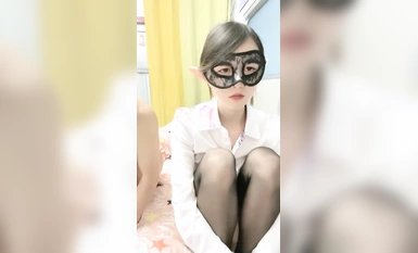 精靈耳朵極品尤物！氣質超棒美少女！開檔黑絲激情操逼，騎乘位多毛騷穴爆操，張開雙腿求操