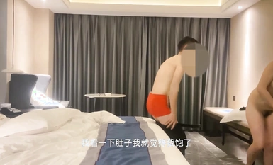 社區實習男優探花小牛哥酒店約炮奶子圓潤酒吧坐檯美少女巧舌騷穴意亂情迷