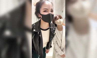 Twitter น้องสาวคนสวยผมสั้นและสง่างามของเซี่ยงไฮ้ [Weiyang] สวัสดิการกลุ่มที่จ่ายเงิน ~ ผู้หญิงเลวมักจะอวด ~ Ziwei สเปรย์น้ำเพื่อเผยให้เห็นลิลลี่สุดเซ็กซี่ (8)