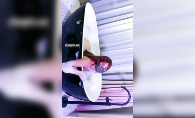 青春無敵 身材纖細極品長腿氣質女神小姐姐【丁丁妹妹】私拍~脫衣裸舞誘惑騷叫自摸吃雞巴頂上 (5)