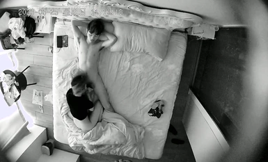 2023-6-25酒店偷拍 假期開房的顏值學生情侶身材勻稱眼鏡妹嫌棄男友射太快後續