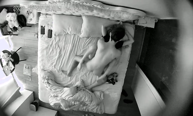 2023-6-25酒店偷拍 假期開房的顏值學生情侶身材勻稱眼鏡妹嫌棄男友射太快後續