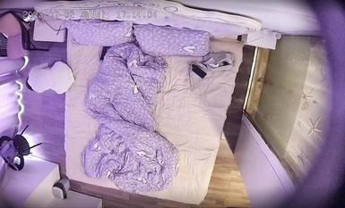 2023-07-03 Foto terbaharu hotel yang bocor❤️Pasangan pelajar yang sedang bercuti mendaftar masuk ke dalam bilik dan melihat dengan lebih dekat dan mendapati ia adalah hubungan cinta renda