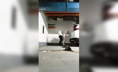 《淫盪夫妻㊙️重磅泄密》萬狼求购推特Onlyfans網紅淫妻Luna解鎖私拍~公共場合露出、SM、紫薇、母狗 (6)