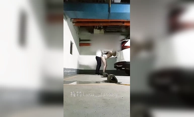 《淫盪夫妻㊙️重磅泄密》萬狼求购推特Onlyfans網紅淫妻Luna解鎖私拍~公共場合露出、SM、紫薇、母狗 (6)