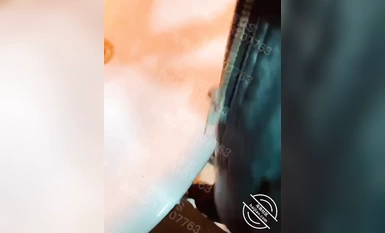 《震撼福利㊙️超強☛亂倫》少有原創女大神外純內騷喜歡亂倫~特意把哥哥灌醉趁機鑽進他的被窩 (2)