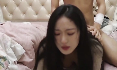 Ang pinakahuling pagtagas ay nagpapakita na ang propesyonal na modelo ng Hanfu na si ▌Huan'er▌, isang Internet celebrity na may milyun-milyong tagahanga, ay dalisay at maganda.