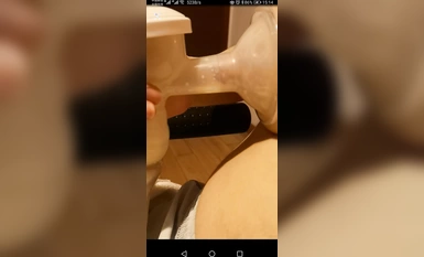 《雲盤高質✅頂級泄密》露臉才是王道！南京奶牛哺乳期最強綠帽淫妻【黃X琳】私拍視圖流出 (4)