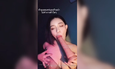 《頂級網紅☀️重磅精品》露臉才是王道！短發氣質美女OnlyFans大波反差女神babyn訂閱 (32)