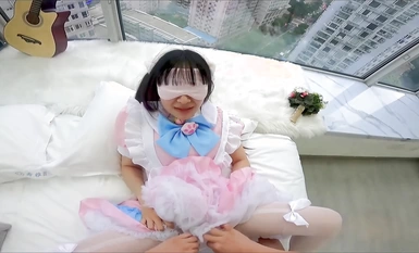 เครื่องบันทึกวิดีโอแบบติดศีรษะ กระโปรง LO สีชมพูจับผมหางม้าคู่