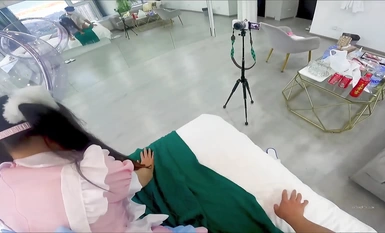 เครื่องบันทึกวิดีโอแบบติดศีรษะ กระโปรง LO สีชมพูจับผมหางม้าคู่