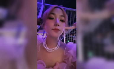 高顏值蘿莉@喬寶 露出+尺度福利秀合集3 (8)