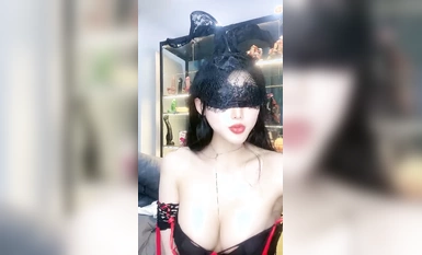 極品巨乳魅魔主播@婢女 尺度福利秀 (1)