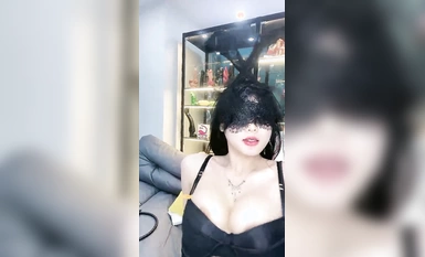 ホスト@メイドの極上おっぱい 福祉ショー1 (2)