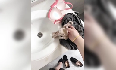 極品反差婊福利姬@美杜莎 尺度作第三彈2 (15)