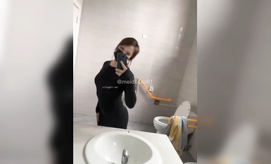 極品反差婊福利姬@美杜莎 尺度作第三彈2 (15)