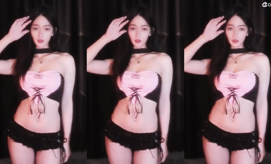 CC直播高顏值主播@舞蹈心兒 誘惑熱舞合集 (8)