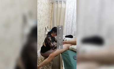 《極品反差淫妻泄密》真實騷妻居家轟趴無套內射刷鍋第一人！推特頂級綠帽奴GXB私拍調教啪啪3P美臀粉屄真不錯完結 (26)