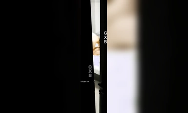 《極品反差淫妻泄密》真實騷妻居家轟趴無套內射刷鍋第一人！推特頂級綠帽奴GXB私拍調教啪啪3P美臀粉屄真不錯完結2 (43)