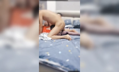 《極品反差淫妻泄密》真實騷妻居家轟趴無套內射刷鍋第一人！推特頂級綠帽奴GXB私拍調教啪啪3P美臀粉屄真不錯完結 (15)