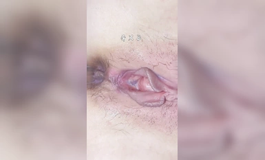 《極品反差淫妻泄密》真實騷妻居家轟趴無套內射刷鍋第一人！推特頂級綠帽奴GXB私拍調教啪啪3P美臀粉屄真不錯完結 (34)