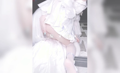 【極品白嫩推薦】超美女神『清梨』最新入門紫薇私拍長腿+嫩鮑+酥胸+速插+高潮+淫叫 太極品 (2)