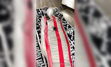 《新流勁爆資源》萬人求檔OnlyFans網紅男女通吃SM調教御姐maya女王訂閱完結篇~繩縛虐乳拘束強制高潮鞭打 (29)