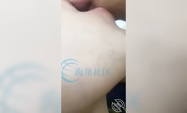 《震撼福利超強亂倫》真實原創大神記錄與哺乳期大奶大屁股親嫂子偸情的日子~趁著哥哥不在家和嫂子大玩性愛 (4)