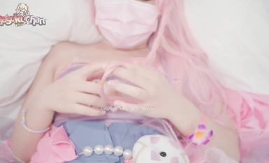 Selebriti Internet berkualiti tinggi @ kawan baik kakak anak patung dewi terkenal "Ma Su'er" mengumpul cosplay Puteri Wang Zhaojun tanpa kondom dan memancut di tangannya untuk dia bau.