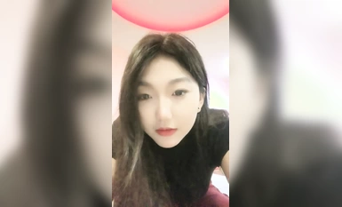 越來越瘋狂了，【小野貓】，G奶學妹，健身房裡偷偷露出，回到家裡，樓梯間正裸露 (8)