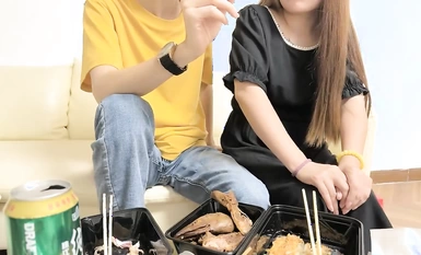 2023-8-11 [미스터 마른 원숭이 스카우트] 좋은 여자랑 섹스하는 데이트, 섹스할 만큼 먹고 마시고, 옷을 벗고 보지를 만지고, 다리를 들고 라이딩 체위로 섹스하는 데이트.