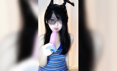 신과 같은 여대생 여학생 [푸 맛 스위트], 순종적인 작은 년, 자신의 팬티를 들고 소란을 피우는 신과 같은 진 니우 정 웨이 (2)