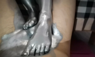 Serbuk perak footjob