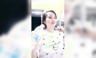 แนะนำเจ้าของซูเปอร์มาร์เก็ตในซานตง [Beiming Youyu] พาลูกพี่ลูกน้องของเธอไปทะเลเป็นครั้งแรก ยังมีคนอยู่ในร้านเธอจึงต้องโชว์หน้าอกและชวนคนรักมามีเซ็กส์ (5)