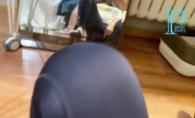 แฟนฉันขอให้ฉันยืมเงิน แต่ฉันทำได้เพียงปล่อยให้เธอเย็ดฉัน