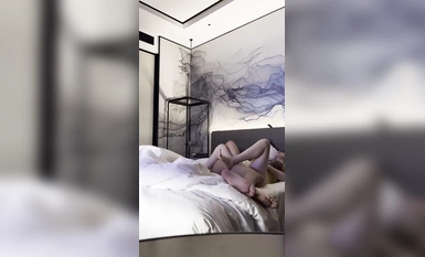 力哥酒店開房操漂亮的大二女友高清露臉完整版(4)