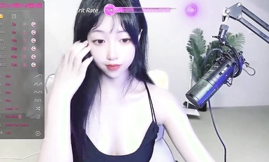 Pemandangan yang jarang berlaku dalam satu abad dewi cantik Qiu_Kiyomi 23.8.16 Video (1)