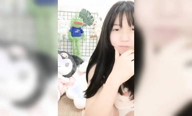 Gadis sekolah yang berwajah tinggi dan tidak bersalah Ponniu Seese (2)