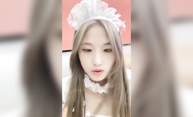 สาวสุดน่ารักและไร้เดียงสาที่เป็นน้องใหม่ในโรงเรียน (4)