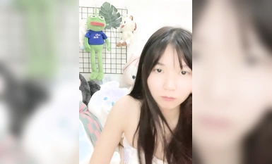 Nữ sinh xinh đẹp và ngây thơ Ponniu Seese(1)