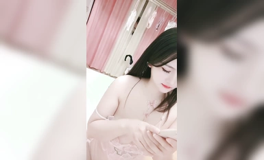 Nữ thần nhỏ gợi cảm với ngoại hình và vóc dáng đẹp (1)