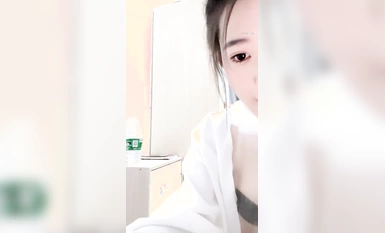 蘇州G奶校花重磅回歸！【我不是學妹】雪白美乳~多汁大肥逼 (2)