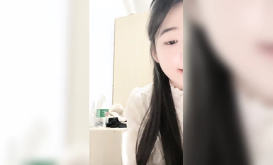 Kecantikan sekolah susu Suzhou G kembali! 【Saya bukan gadis sekolah】Payudara cantik seputih salji~Faraj gemuk berair (6)