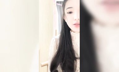 Kecantikan sekolah susu Suzhou G kembali! 【Saya bukan gadis sekolah】Payudara cantik seputih salji~Faraj gemuk berair (16)