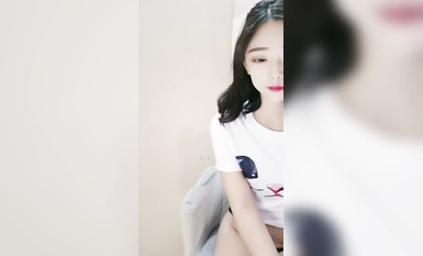 女神下海【喃兒】漂亮超高顏值~千萬別錯過~美臀美足 (3)