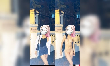 一键脱衣前后对比，满足一切对身边女性的幻想。