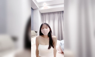 초고가의 긴 다리를 가진 신인, 고급스럽고 순수한 (3)