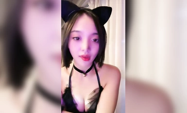 Dewi dengan rupa seperti bintang dipanggil Lin (1)